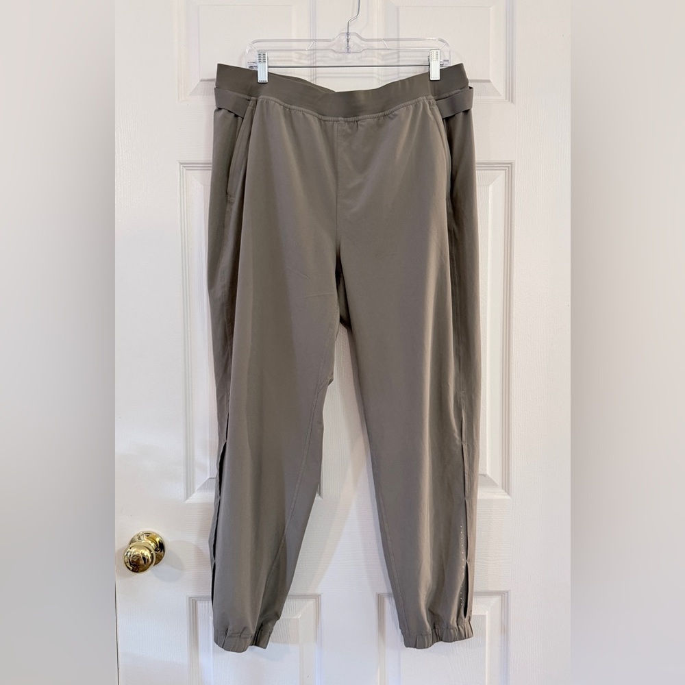 Lululemon Adapted State High-Rise Airflow Jogger in 'Cobalt Dust' - Women's 14 - Picture 4 of 13
